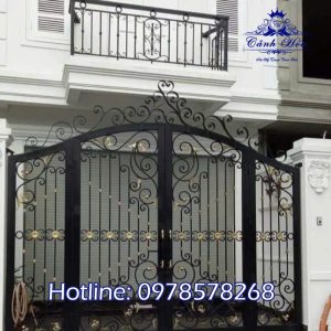 Cổng Sắt Nghệ Thuật CSN-24