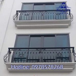 Lan Can Ban Công LCS-11